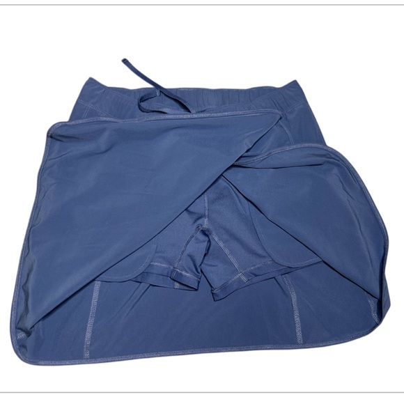 Patagonia Blue Skort - Size S - Perfect for Summer Adventures! - Picture 5 of 9